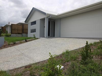 55 Highbury Court, Greenbank