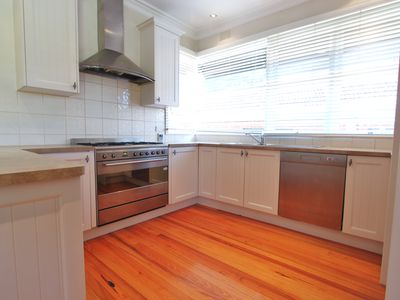 12 Guest Road, Oakleigh South
