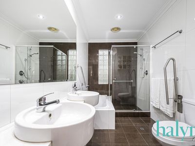 53 West Parade, Perth