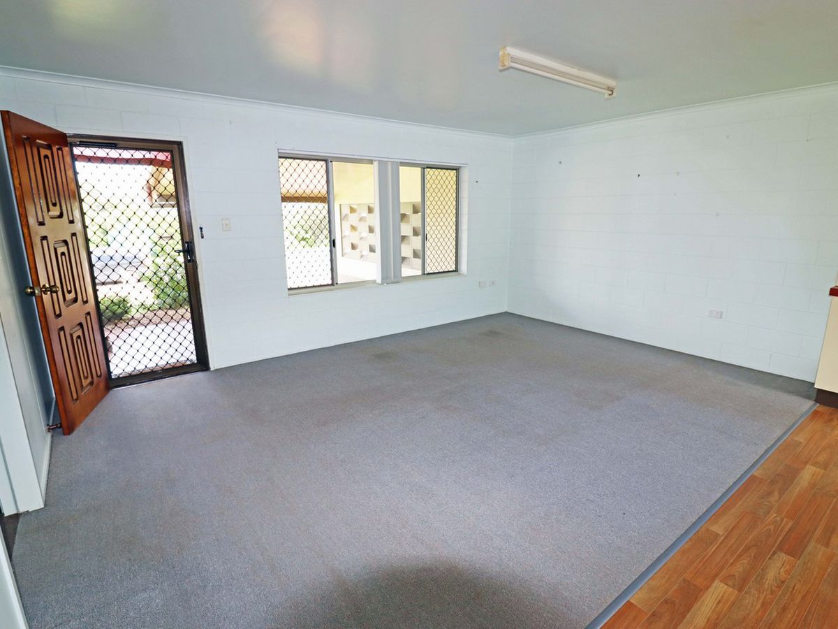 3 / 6 Parkview Street, Atherton