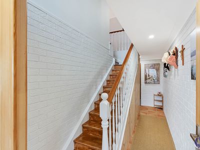 24 Fishermans Crescent, North Narooma