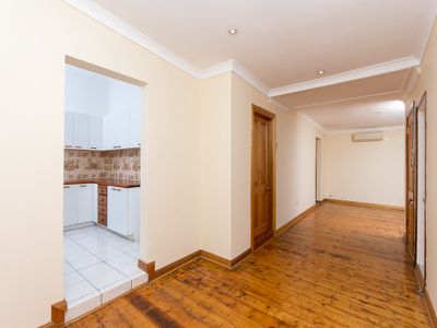 28 The Avenue, Granville