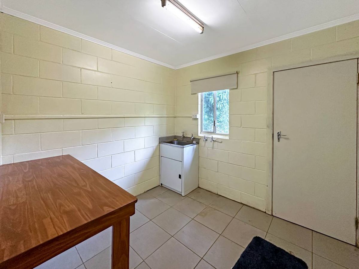 15 Marigold Street, Atherton