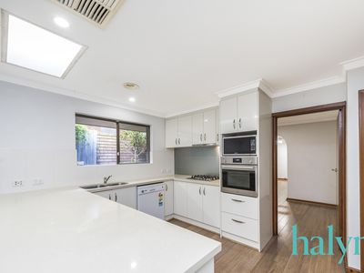 21 Methuen Way, Duncraig