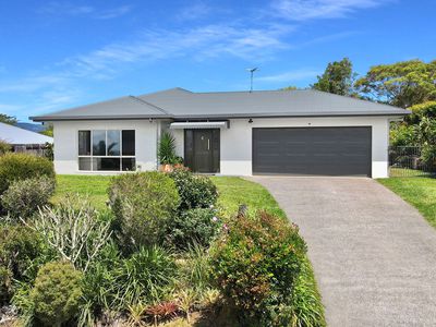 6 CORNISH CLOSE, Atherton