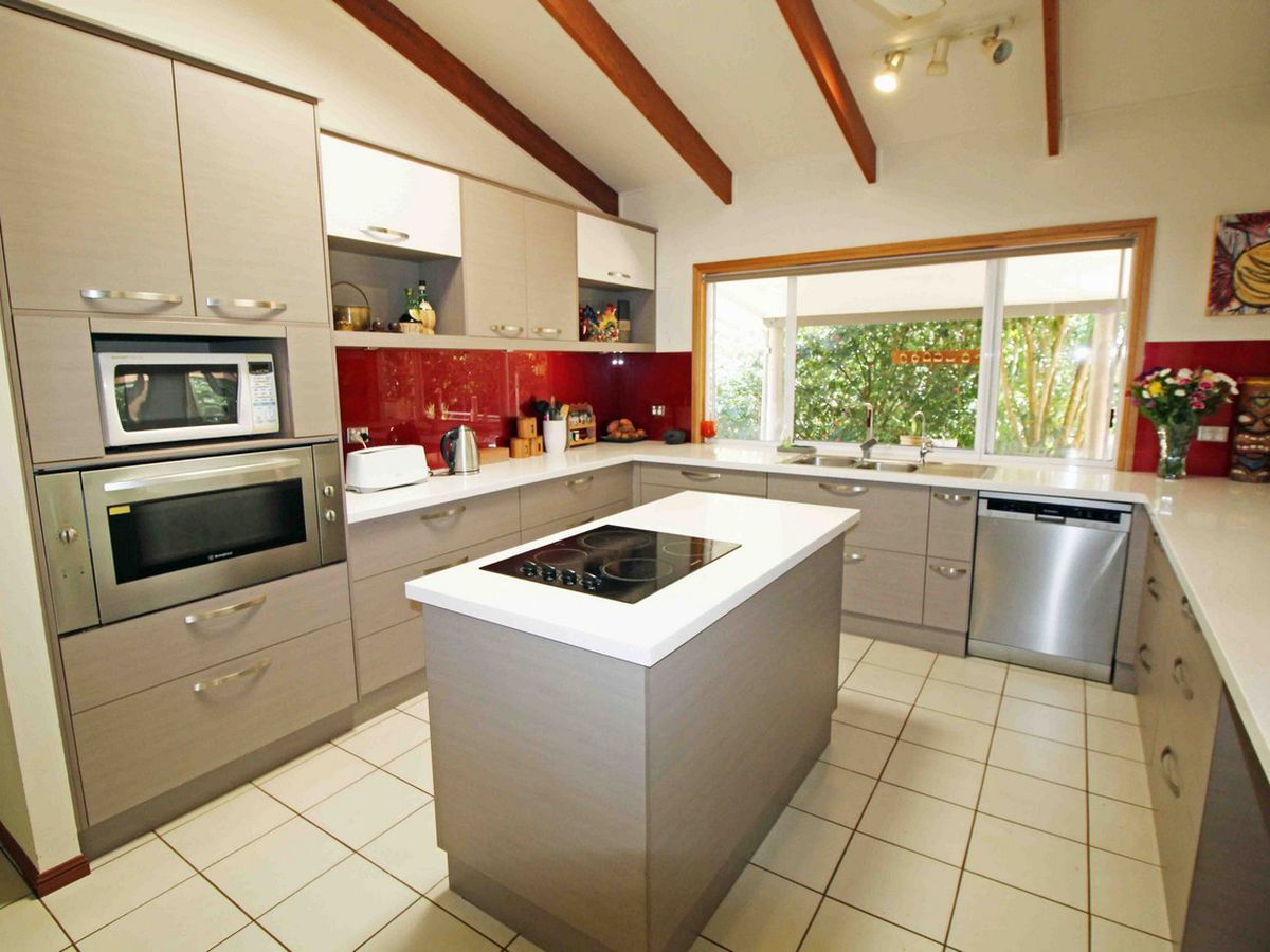 2 HUTTON DRIVE, Tolga