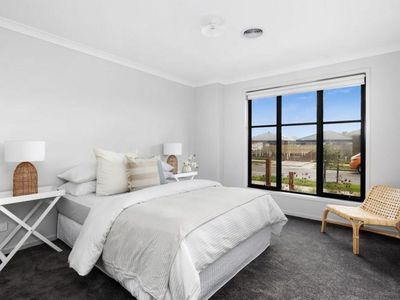 22 McArthur Crescent, Armstrong Creek