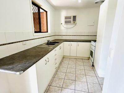 1 / 14 MCEWEN CRESCENT, Wodonga