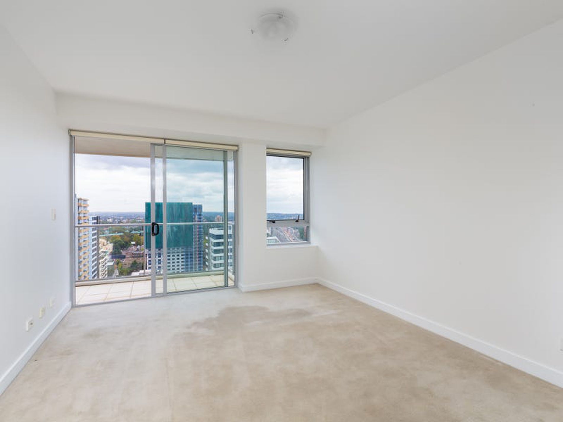2405 / 79-81 Berry Street, North Sydney