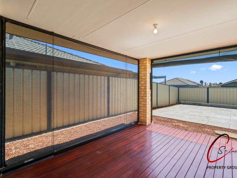26 Salerno Approach, Piara Waters