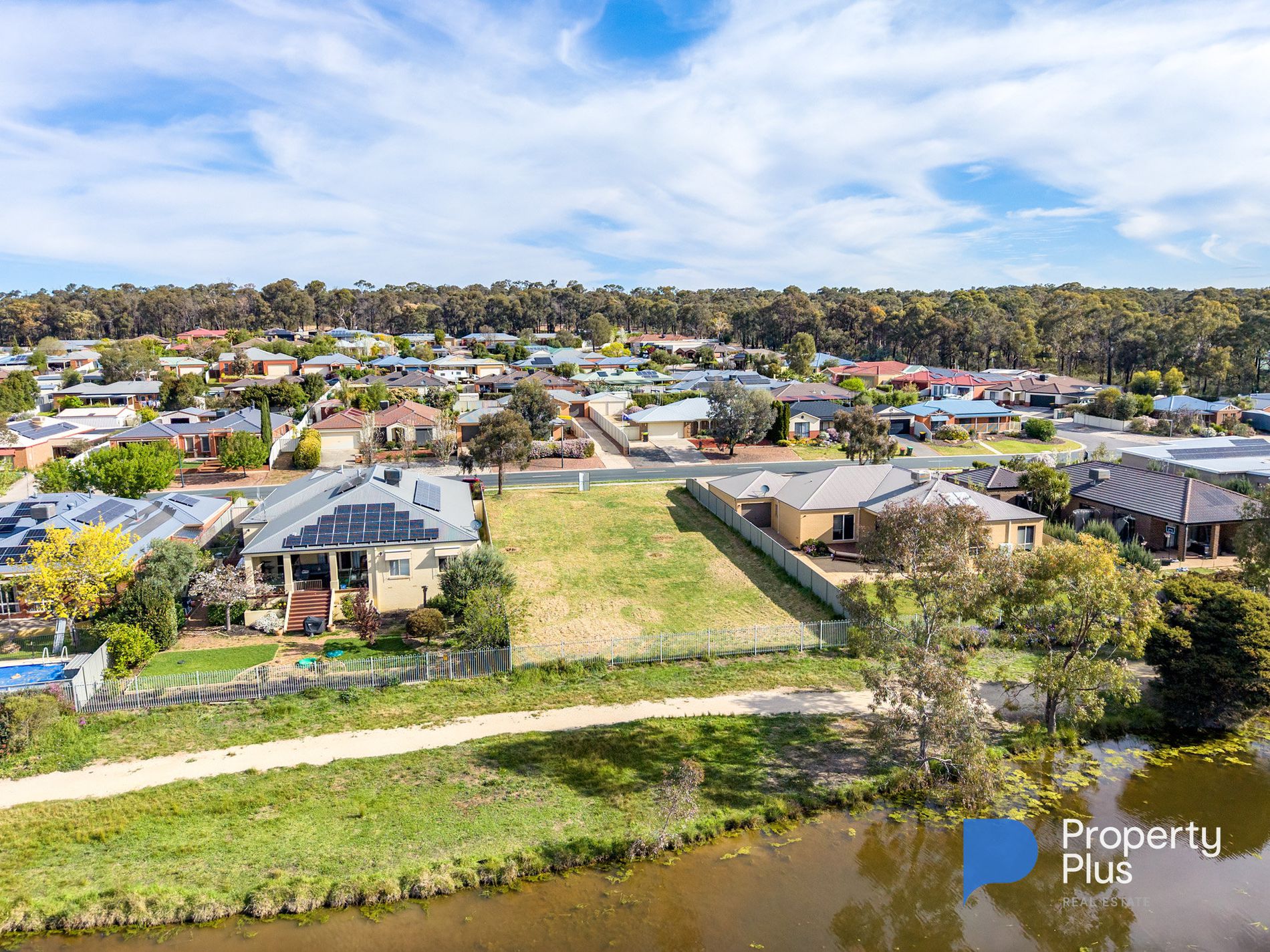 96 QUEEN STREET, Kangaroo Flat