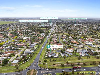 6 Helen Court, Melton West