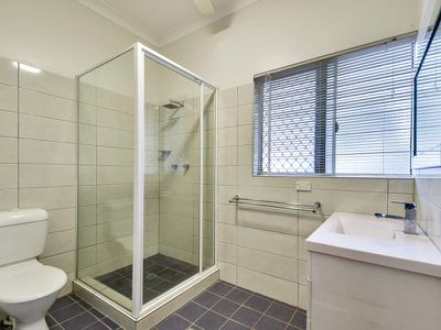 22 Buckland Court, Moulden