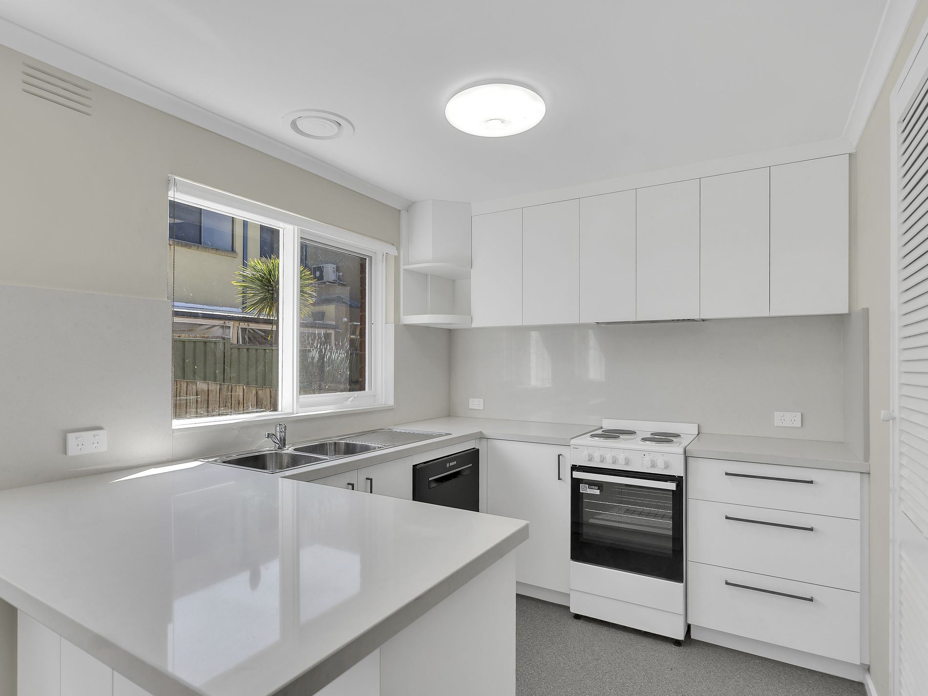 3 / 45 Bloomfield Avenue, Maribyrnong