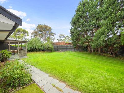 1 Cardinal Close, Mill Park