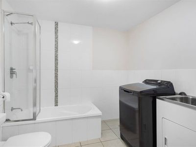4 / 5 Rodway Street, Zillmere