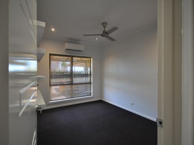 12 Nicholls Retreat, Port Hedland
