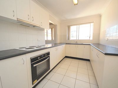 17 / 36 Sir Joseph Banks Street, Bankstown