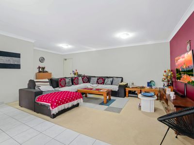 7 / 2A Mulla Road, Yagoona