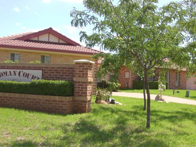 2 Todman Court, Dubbo