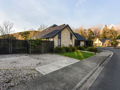 5 Bridgewater Lane, Stoke