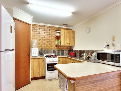 14 / 18 Magellan Drive, Springwood