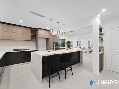 46 Thistle Circuit, Green Valley