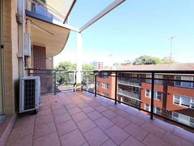 17 / 12  Everton Road, Strathfield