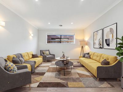 11 Rhubarb Road, Manor Lakes