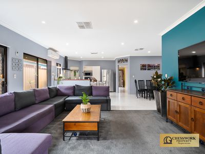 27 Whitchurch Road, Redcliffe