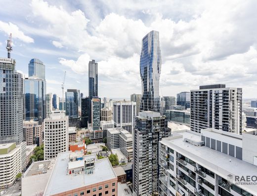 Sunlit corner haven | 2 bed • 2 bath • 1 car | NE aspect with skyline & bay whispers