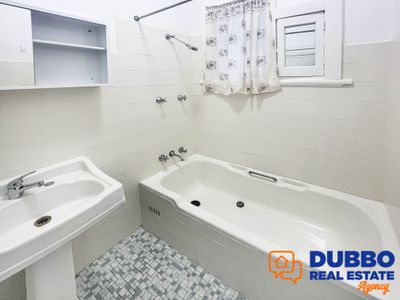 272 Brisbane Street, Dubbo