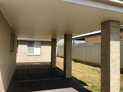 68a Champagne Drive, Dubbo