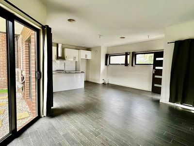2 / 23 Larbert Road, Noble Park