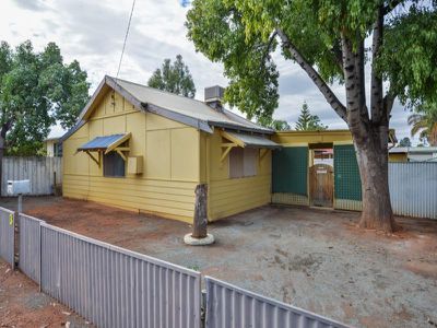 3 Piccadilly Street, Piccadilly