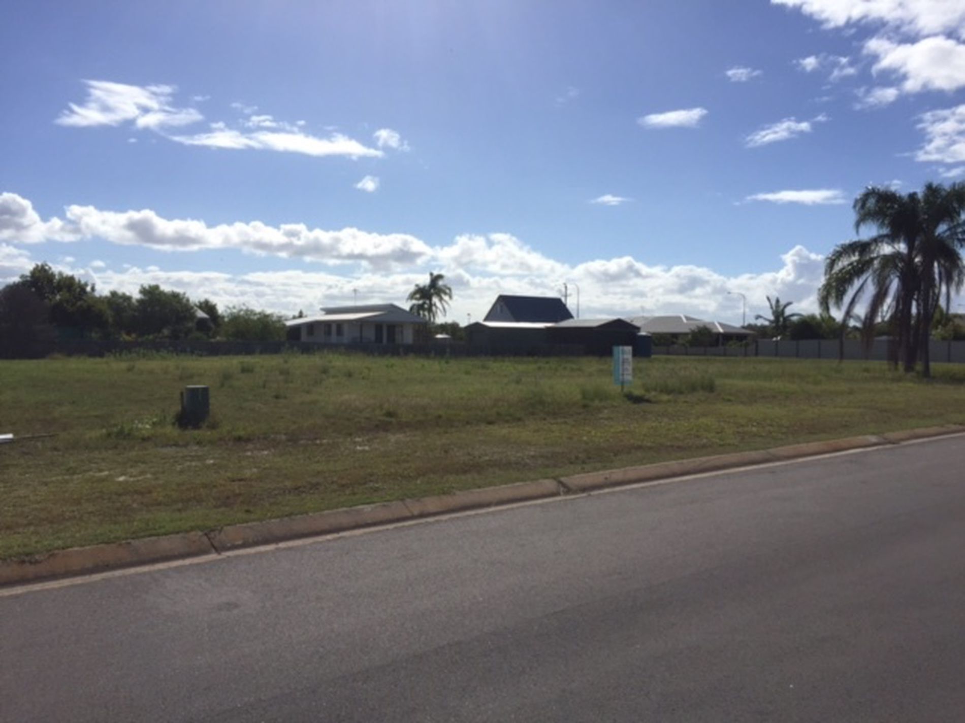 6 Sunset Avenue, Woodgate