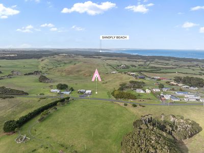 100 Grassy Road, Currie