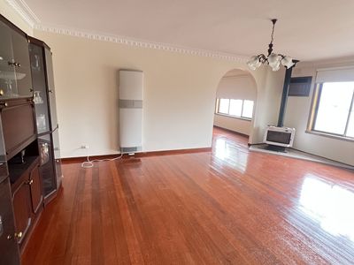 19 Crockett
AVE, Craigieburn