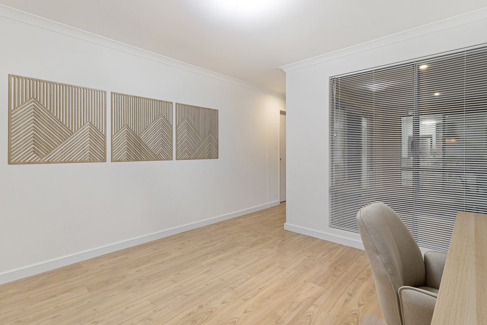 11 AUBURN WAY, Baldivis