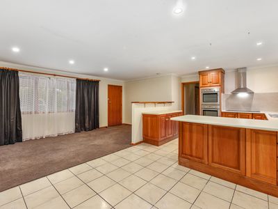 21 ENGLISH DRIVE, Millicent