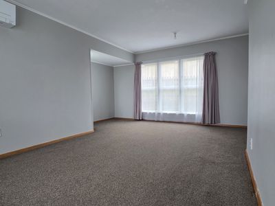 8B Devon Place, Cannons Creek