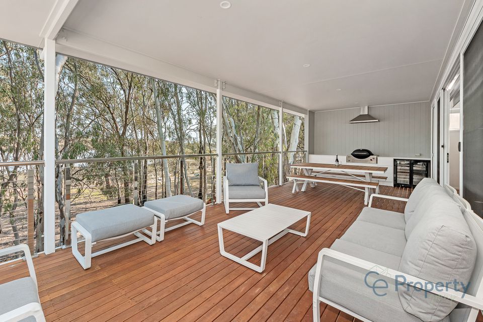 52 Rob Loxton Road, Walker Flat