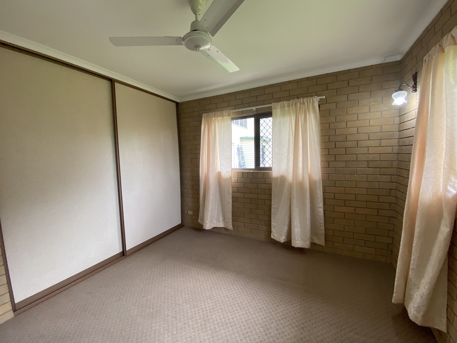 18 Daniel Street, North Mackay 360 Property Management