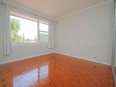 4 / 17 Hillard Street, Wiley Park