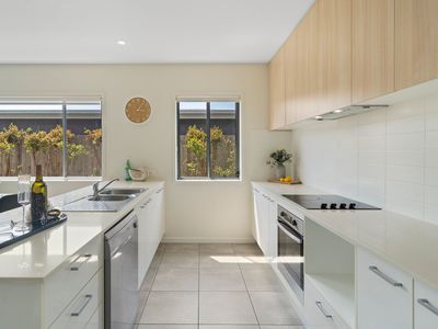 84 / 20 SALISBURY STREET, Redland Bay
