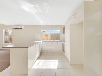 1 / 1 Colins Lane, Kin Kora
