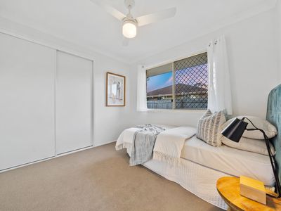 93 Evelyn Rd, Wynnum West
