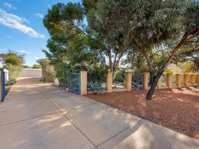 3 Emery Close, Broadwood