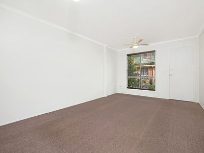 3 / 10 Harris Road, Underwood
