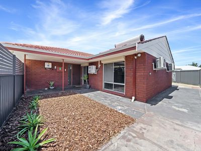 94 Morley Drive East, Morley